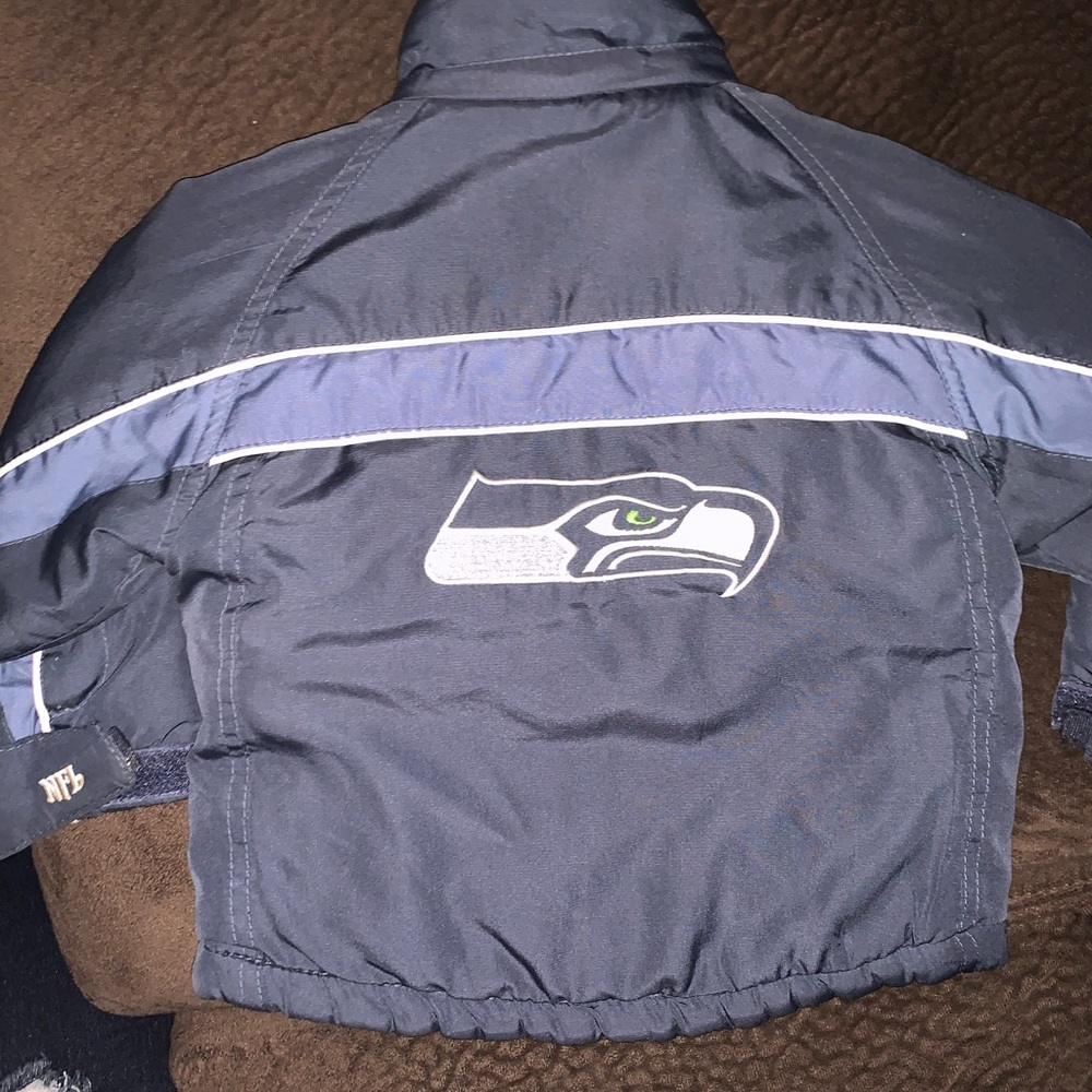 Used Boys Seattle Seahawks Coat 2 T